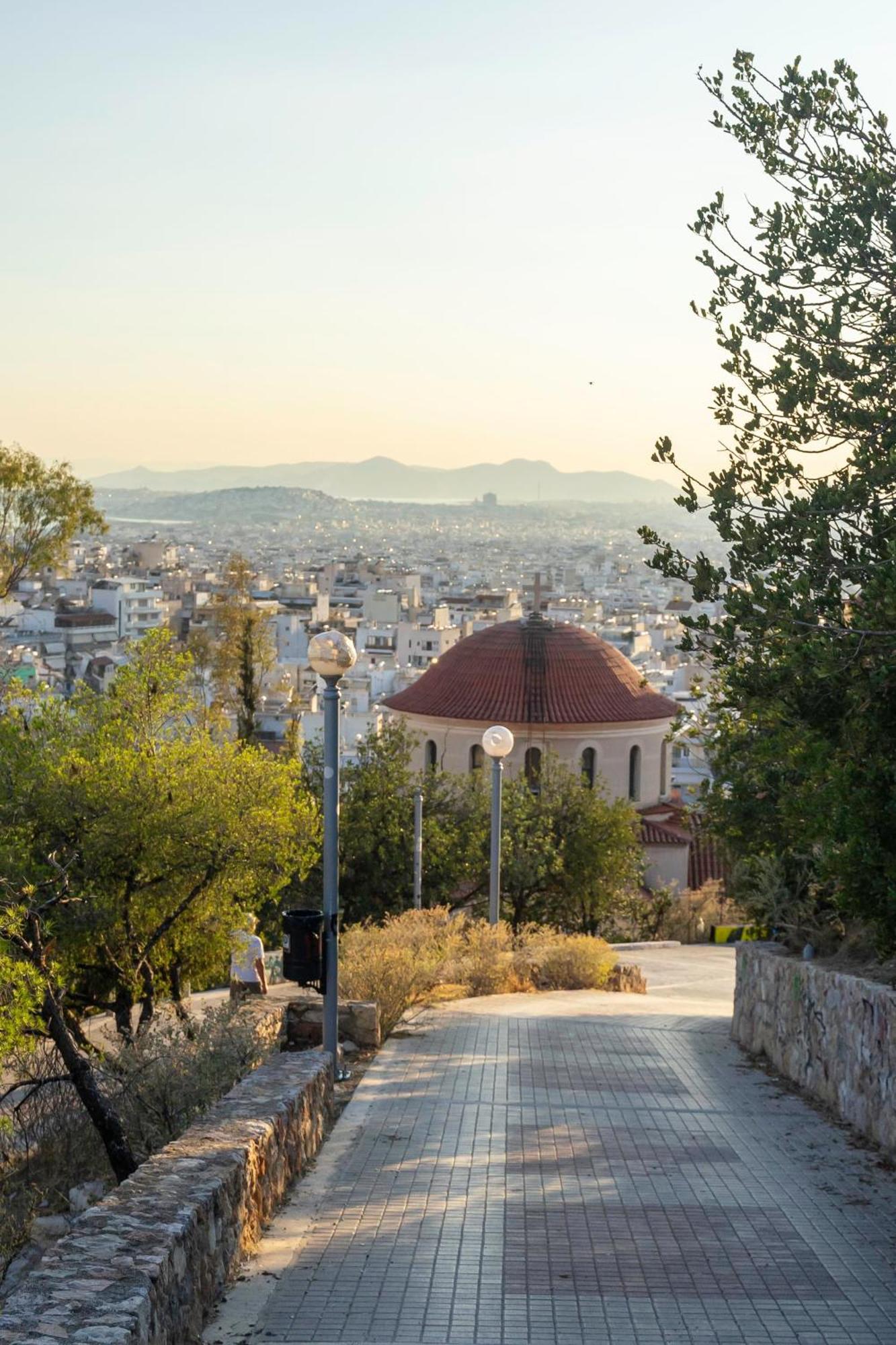 Central 2Br Apartment In The Heart Of Athens Exterior photo